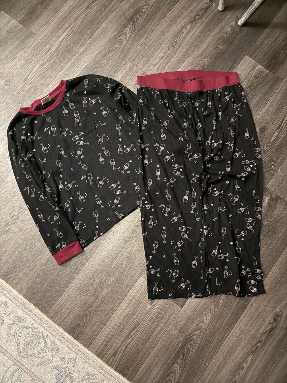 Women Black and Burgundy Wine Glass Print Pajama Set